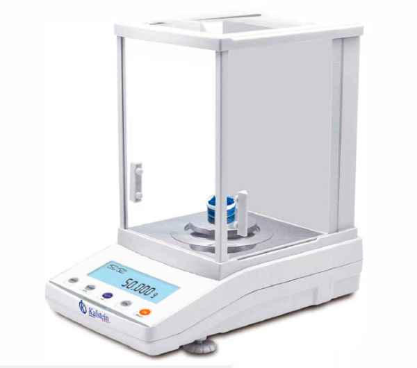 Types of balances in the laboratory